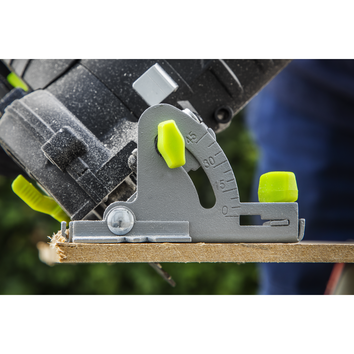SV10.8 Series 85mm Cordless Circular Saw 10.8V - Body Only CP108VCSBO