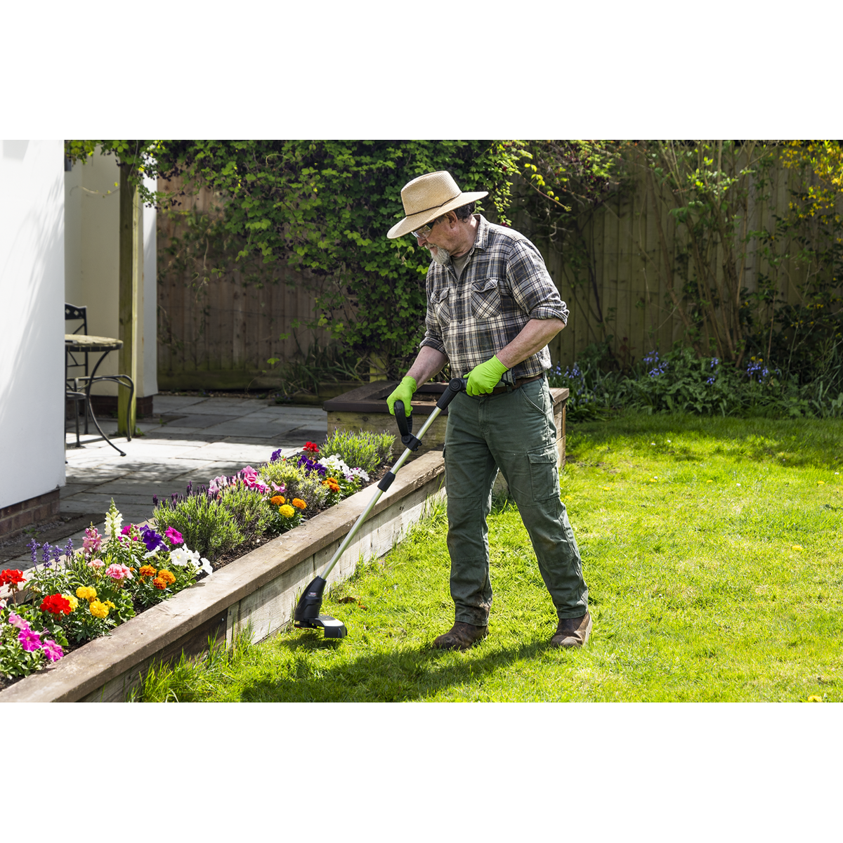 SV10.8 Series Cordless Grass Trimmer 10.8V - Body Only CP108VGSBO
