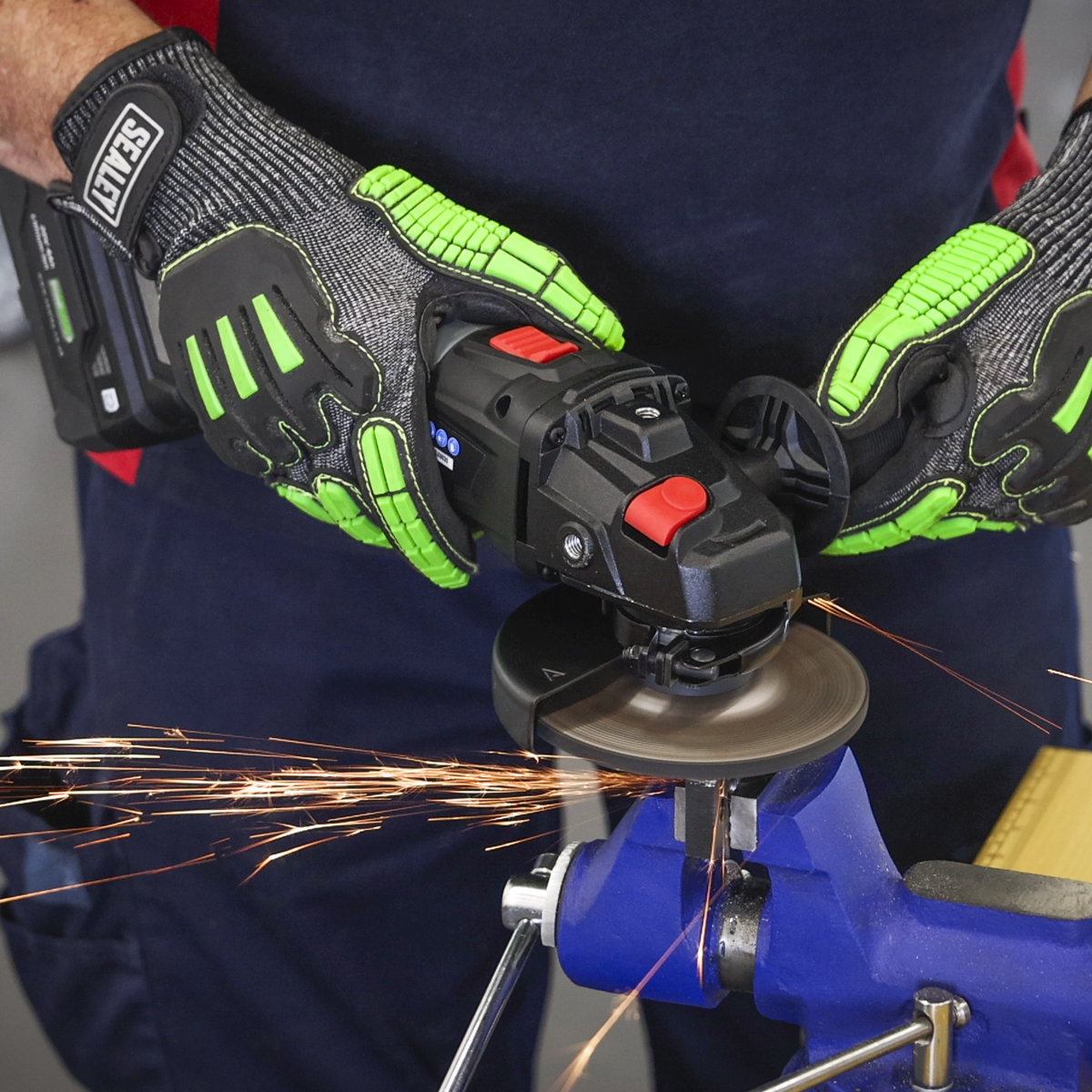 SV20 Series 115mm Brushless Cordless Angle Grinder 20V - Body Only CP20VAGX