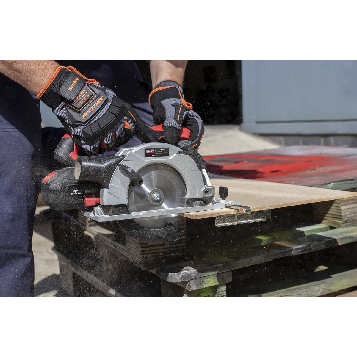 SV20 Series 150mm Cordless Circular Saw 20V - Body Only CP20VCS