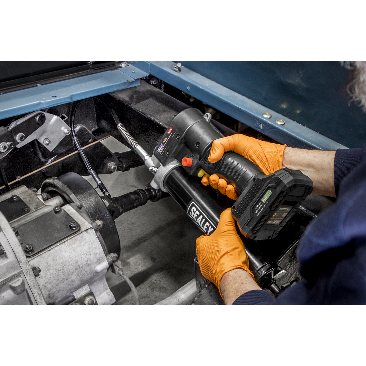 SV20 Series Cordless Grease Gun 20V - Body Only CP20VGRG