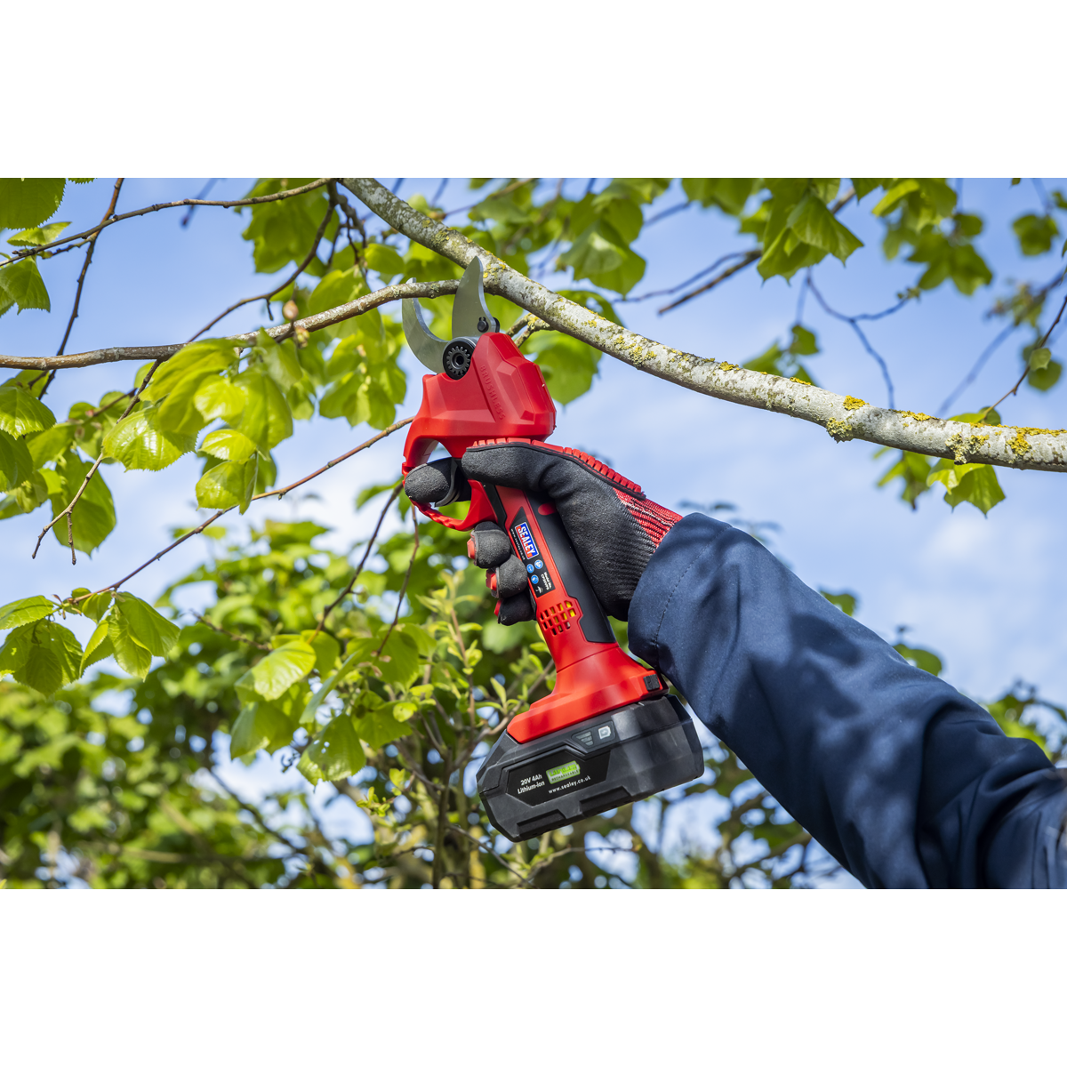 SV20 Series Brushless Cordless Pruning Shears 20V - Body Only CP20VPS