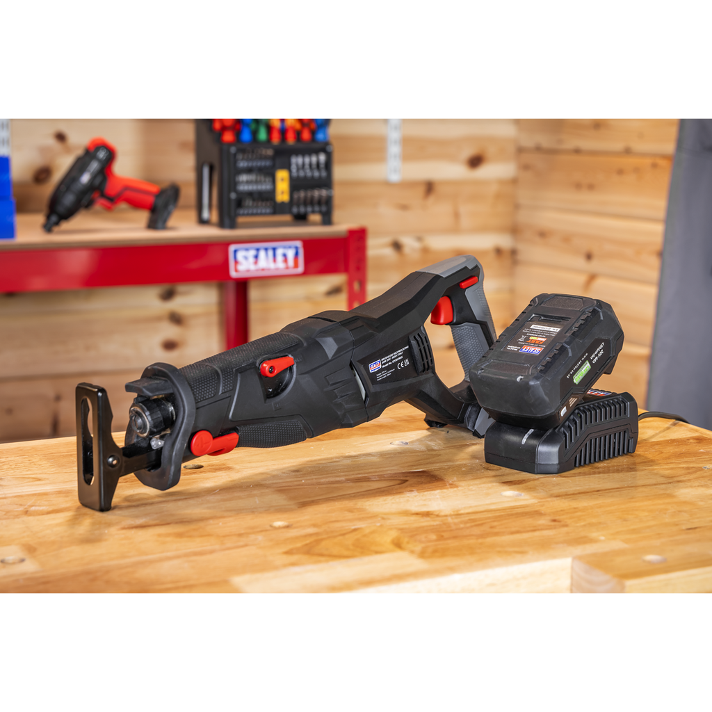 SV20 Series Brushless Cordless Reciprocating Saw 20V 4Ah Kit CP20VRSXKIT1