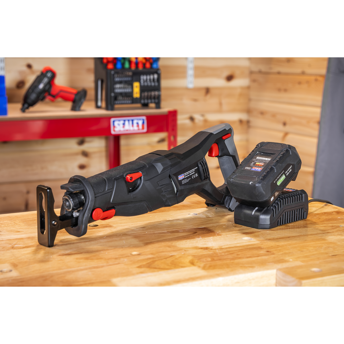 SV20 Series Brushless Cordless Reciprocating Saw 20V 4Ah Kit CP20VRSXKIT1