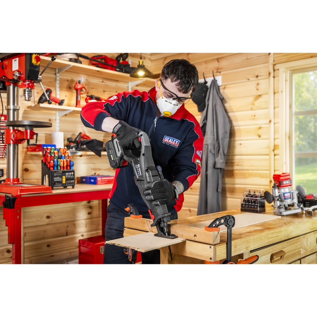 SV20 Series Brushless Cordless Reciprocating Saw 20V 4Ah Kit - 2 Batteries CP20VRSXKIT