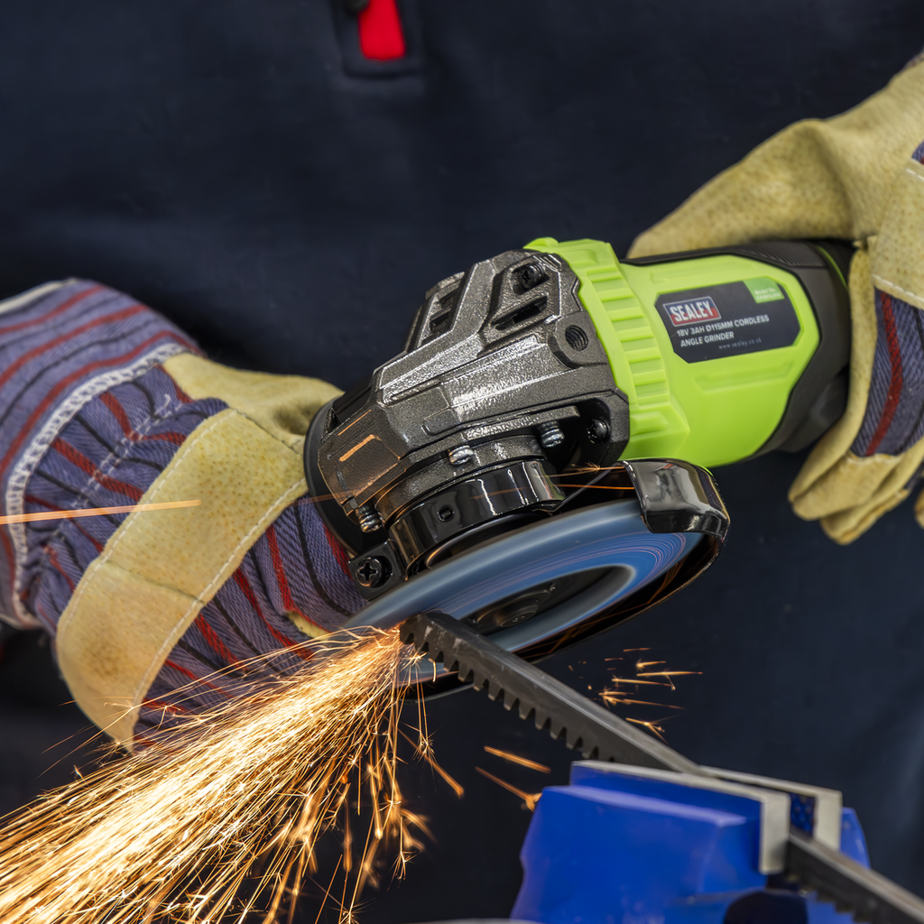 115mm Cordless Angle Grinder 18V 3Ah - Green CP401LIHV