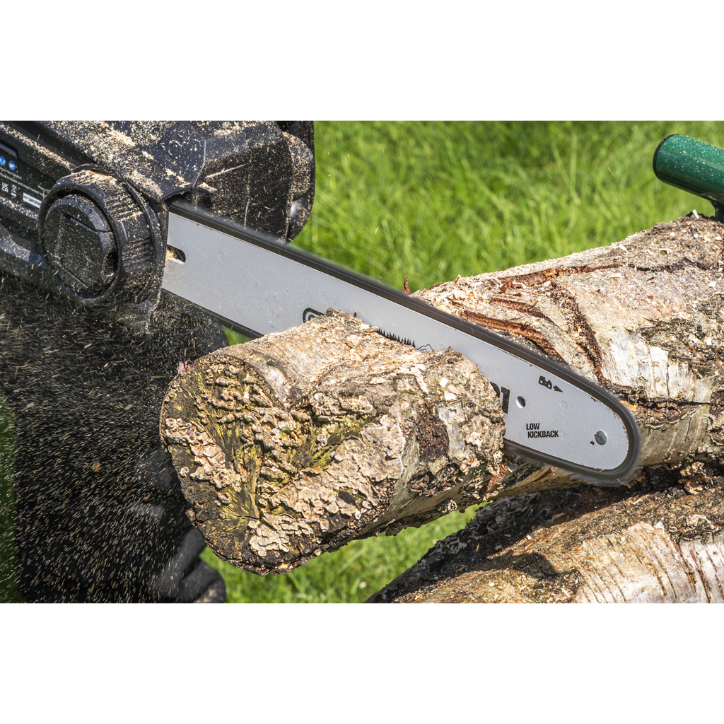 SV20 Series 35cm Cordless Chainsaw Kit 40V 4Ah - 2 Batteries CP40VCSKIT