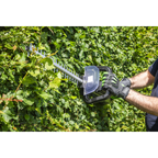 SV20 Series 52cm Cordless Hedge Trimmer Kit 40V 4Ah - 2 Batteries CP40VHTKIT