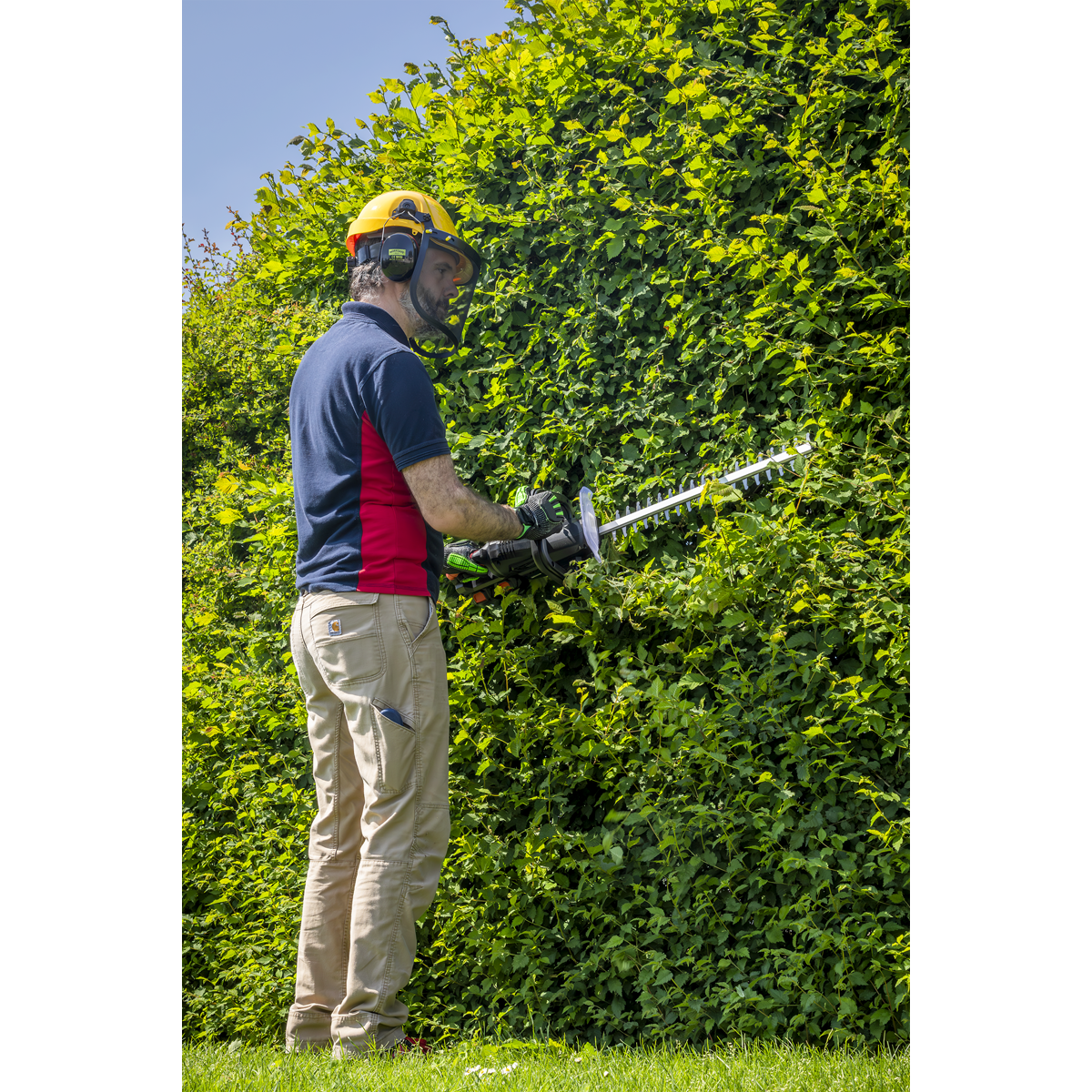SV20 Series 52cm Cordless Hedge Trimmer 40V - Body Only CP40VHT