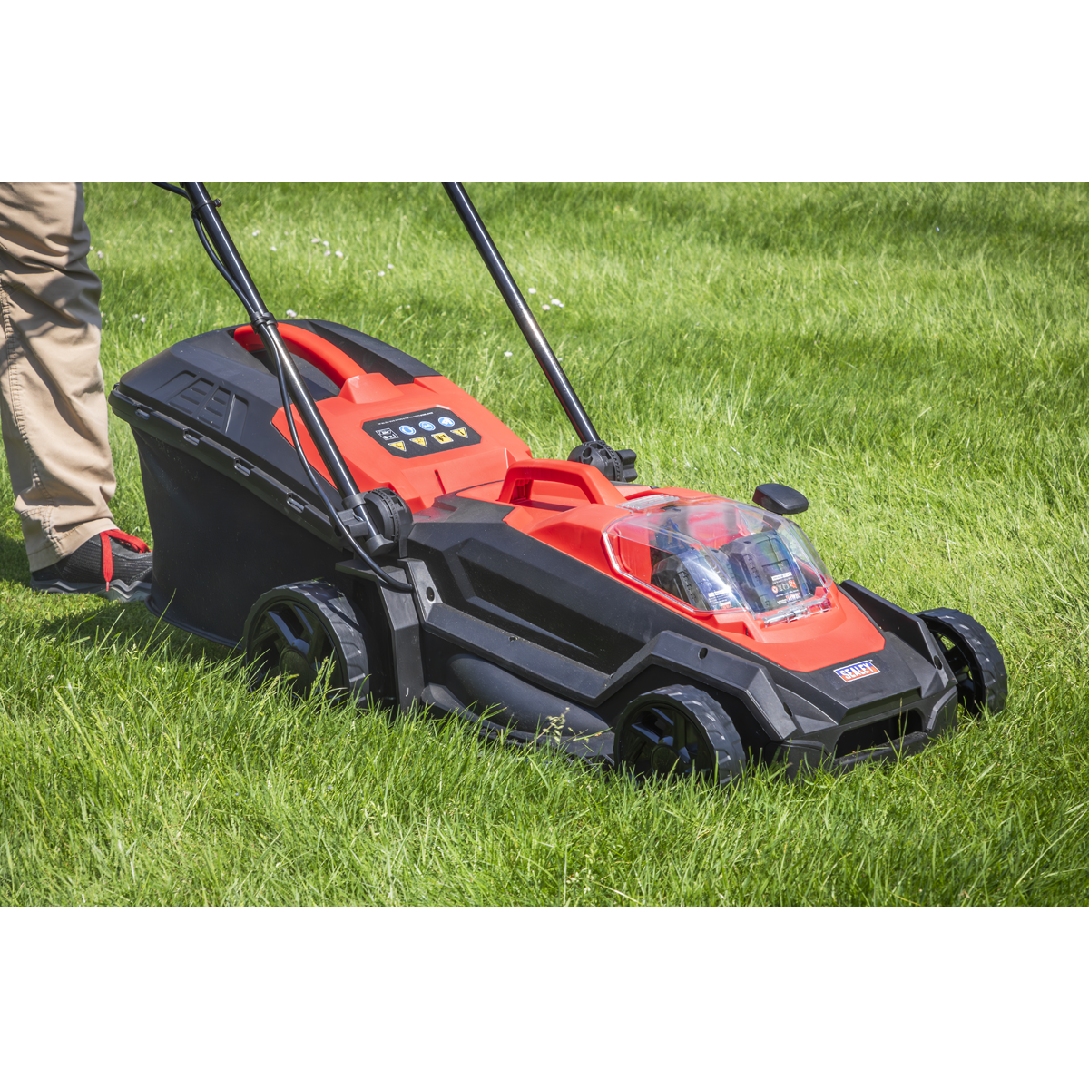 SV20 Series 40cm Cordless Lawn Mower Kit 40V 4Ah - 2 Batteries CP40VLMKIT