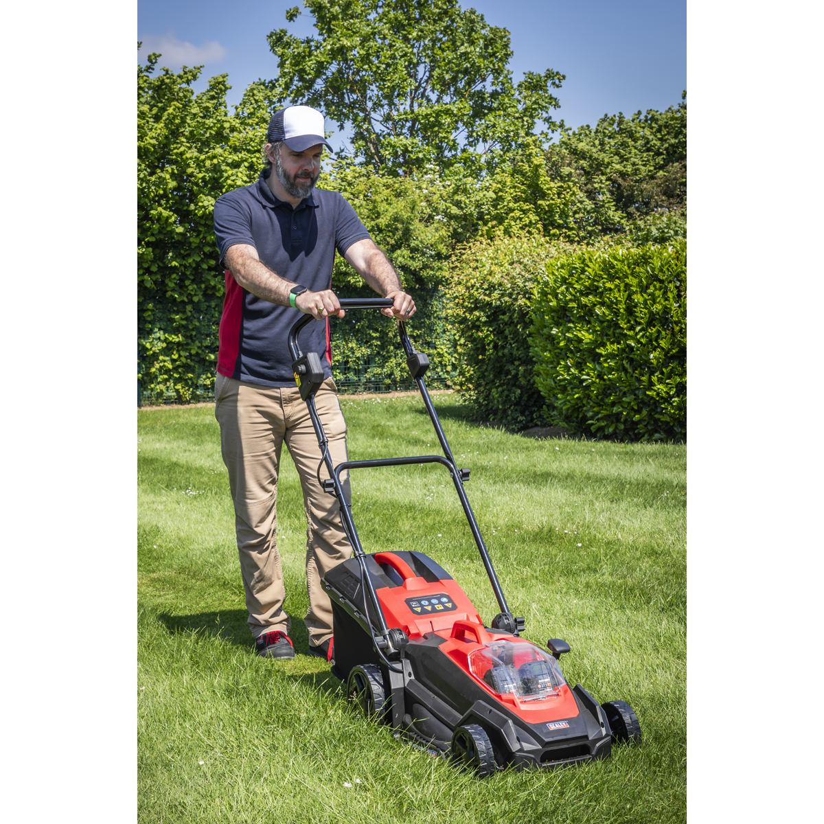 SV20 Series 40cm Cordless Lawn Mower Kit 40V 4Ah - 2 Batteries CP40VLMKIT