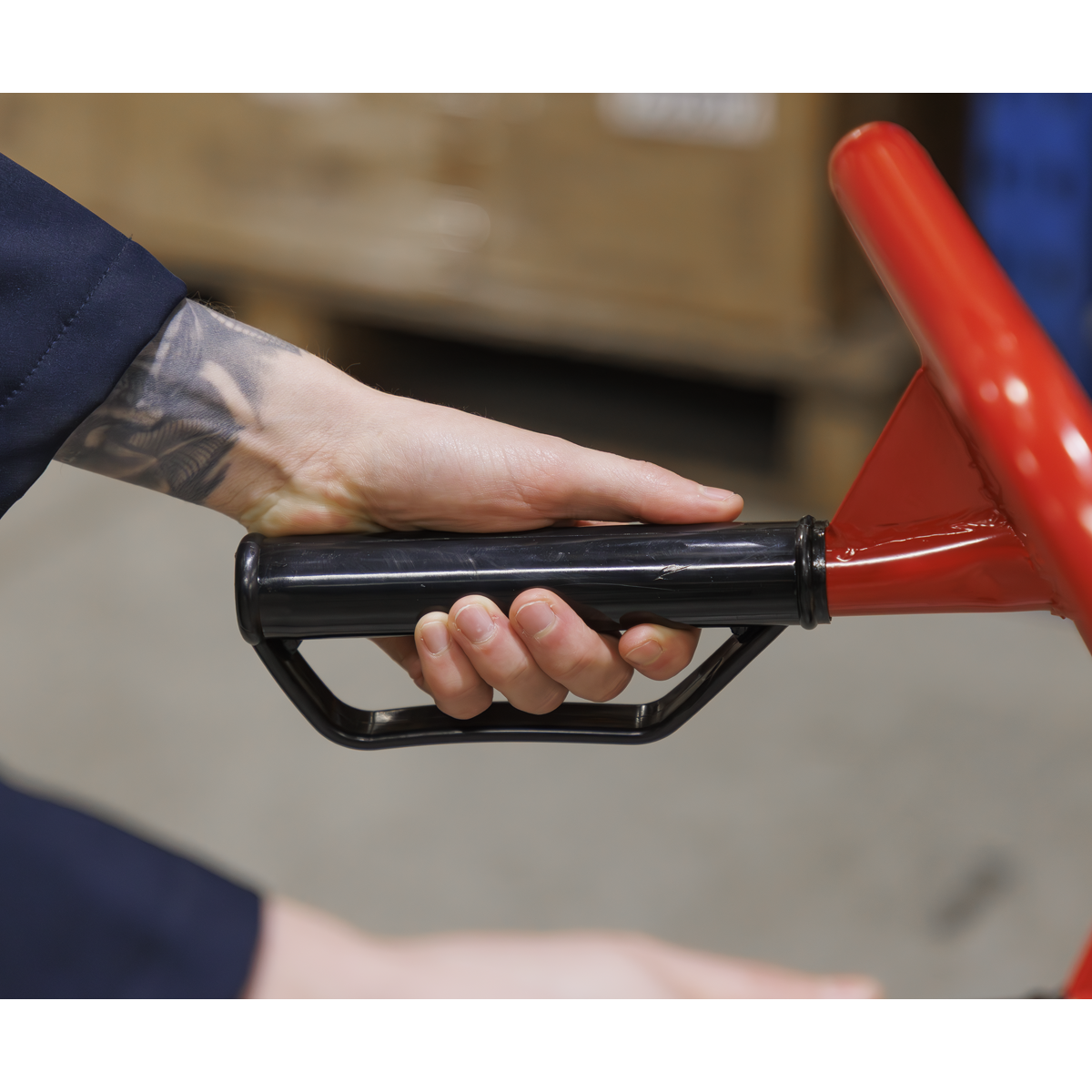 Folding Sack Truck with Pneumatic Tyres 200kg Capacity CST801