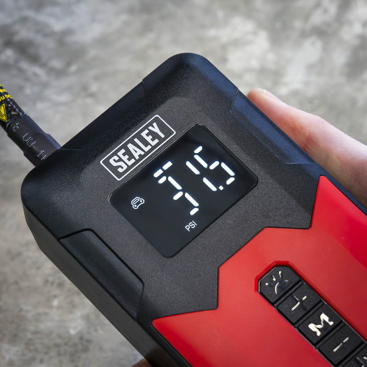 Rechargeable Tyre Inflator & Power Bank with Worklight 12V CTI140