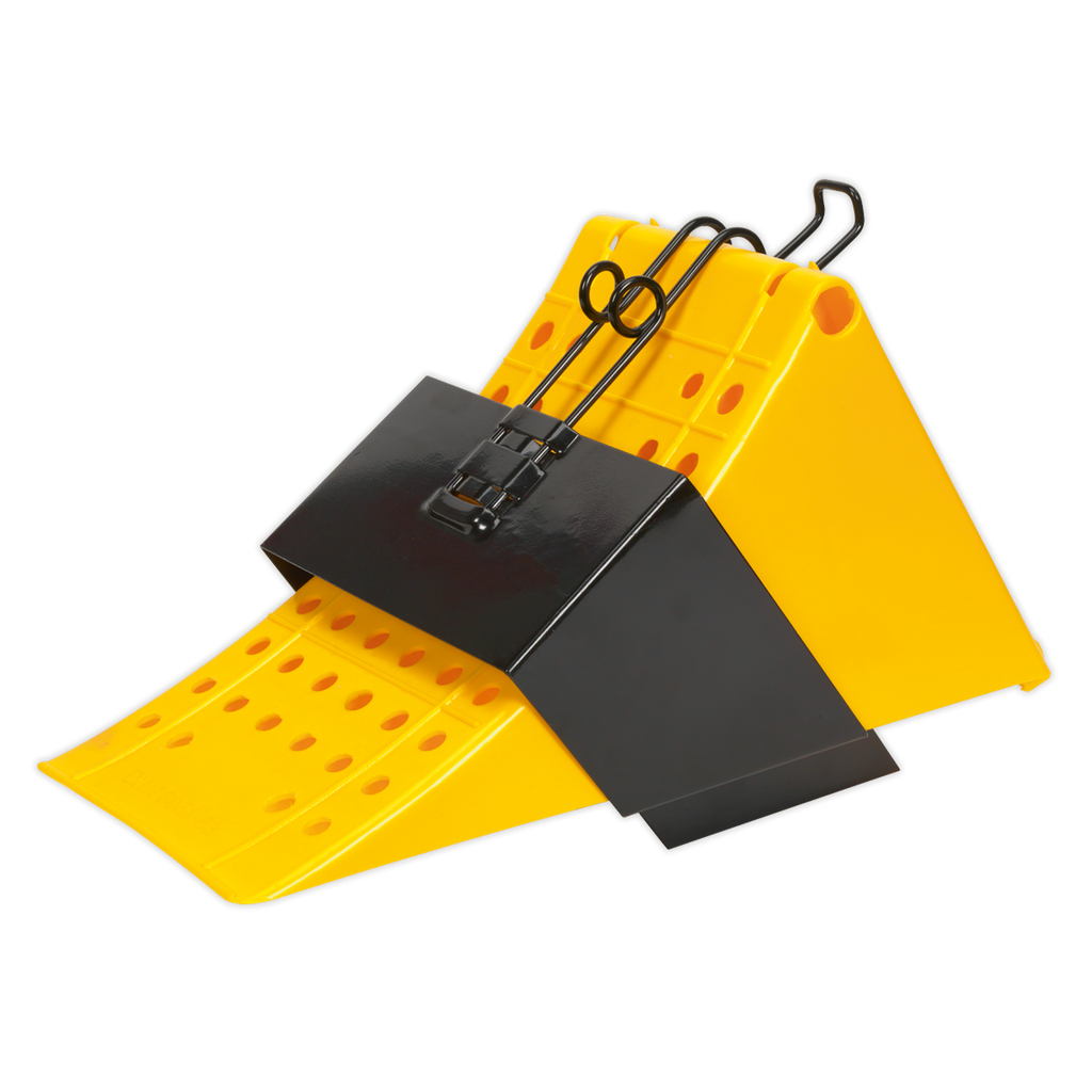 Commercial Wheel Chock with Bracket CV127