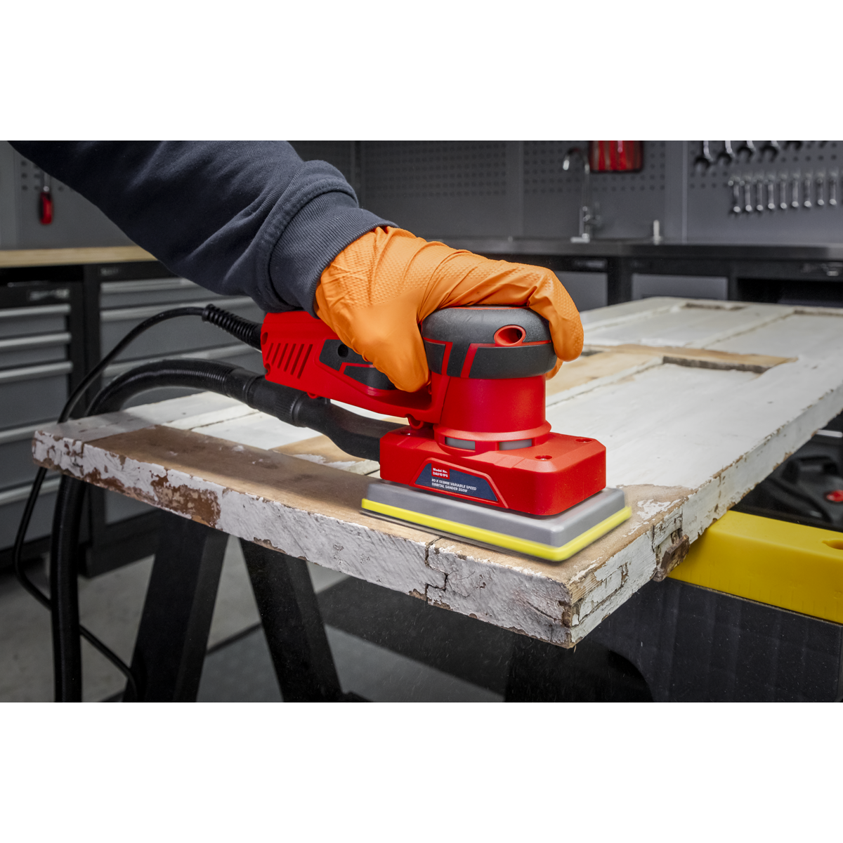 80 x 133mm Dual Action Variable Speed Brushless Sander 350W/230V DAS151PS