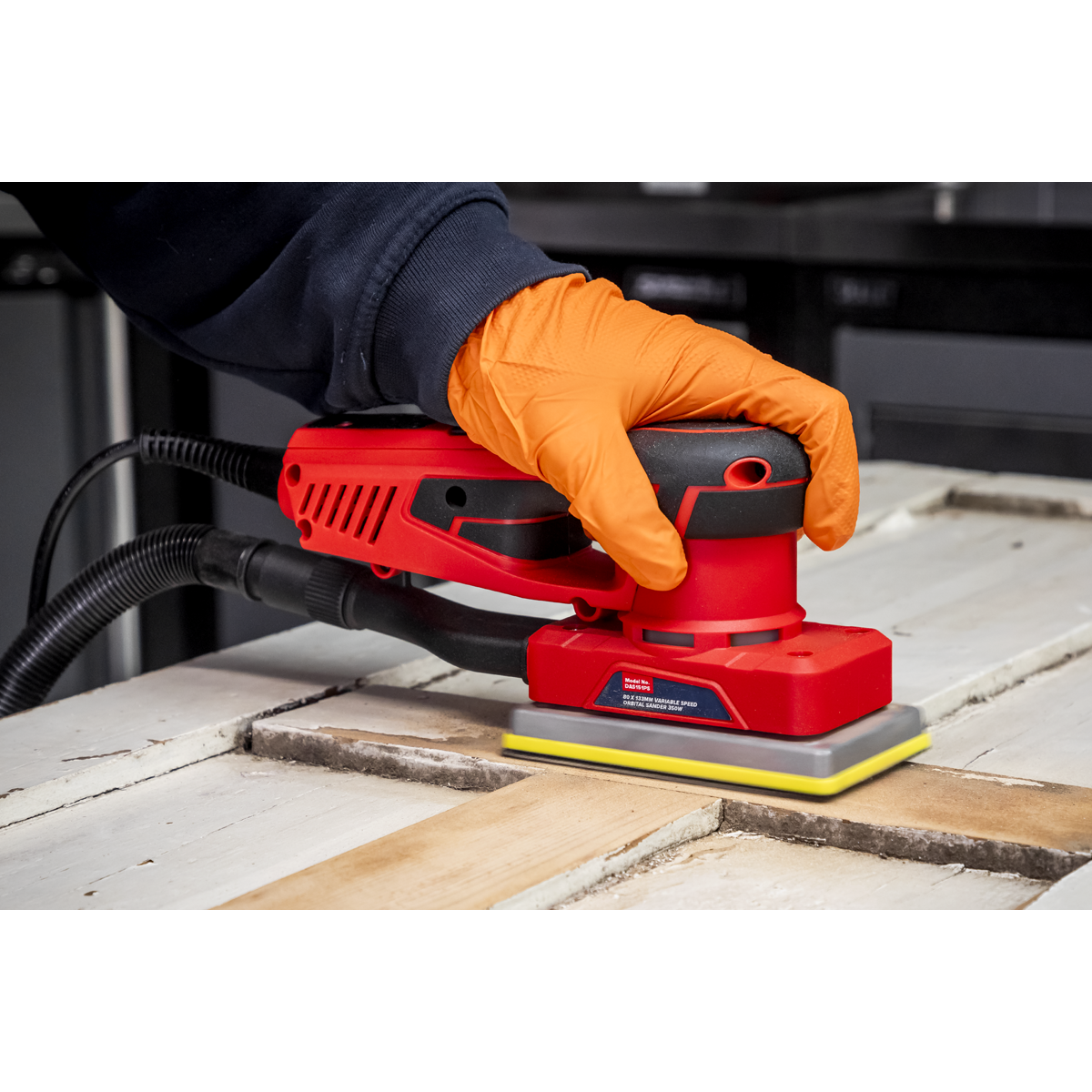 80 x 133mm Dual Action Variable Speed Brushless Sander 350W/230V DAS151PS