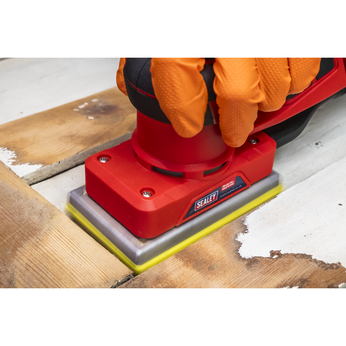 80 x 133mm Dual Action Variable Speed Brushless Sander 350W/230V DAS151PS