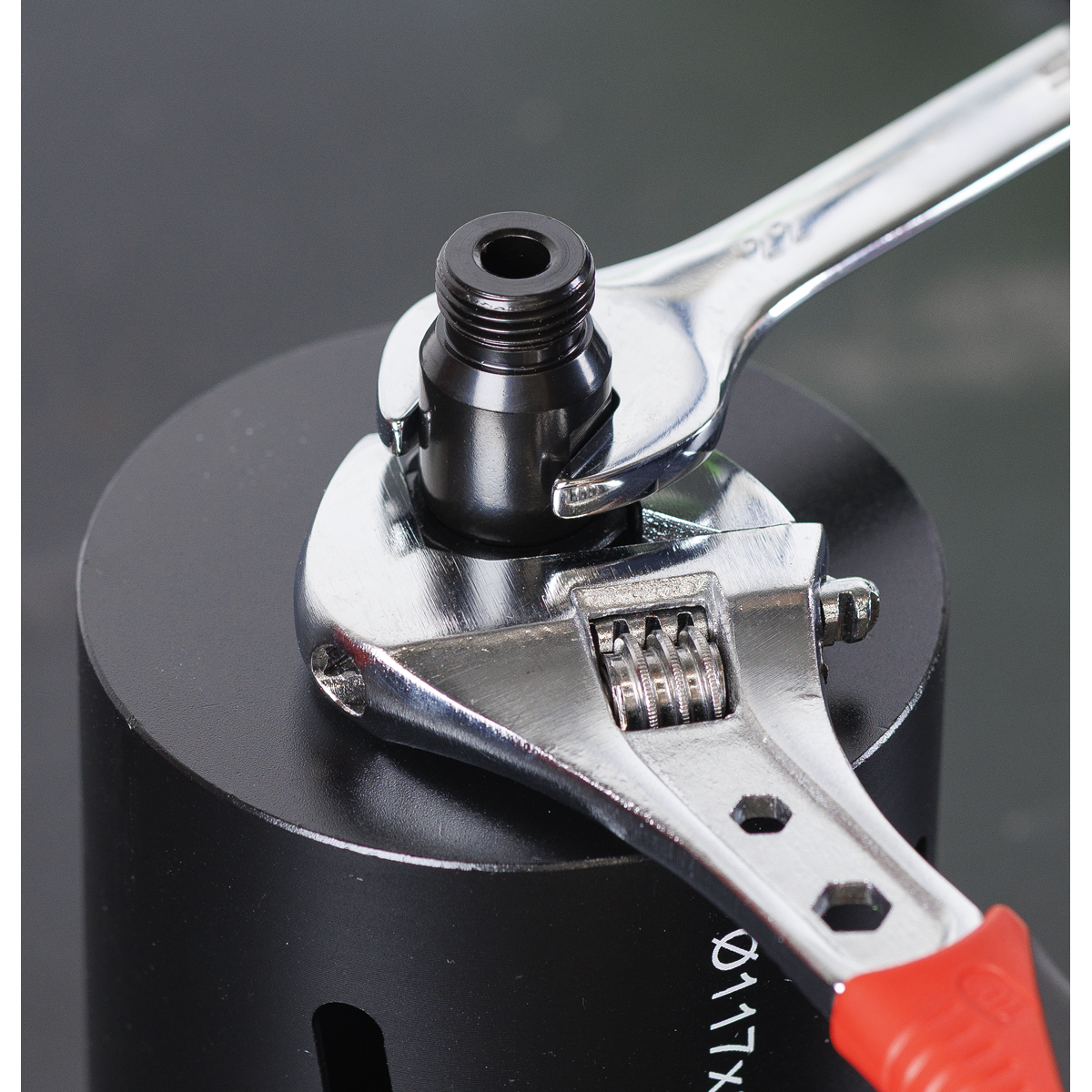 Diamond Core Drill Adaptor with Through Hole 1/2"BSP Male to 1/2"BSP Male DCD01