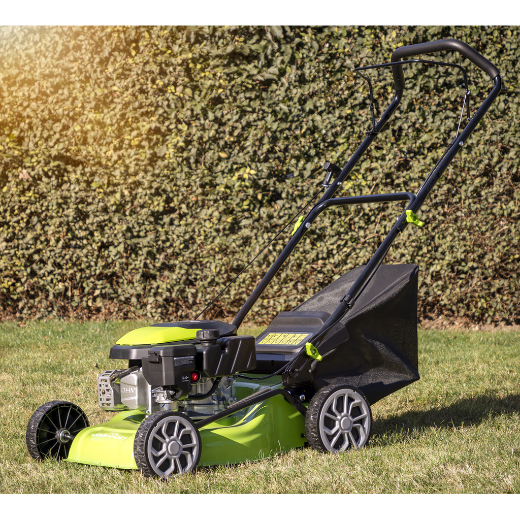 Hand-Propelled 4-Stroke Petrol Lawnmower 16"(40cm) DG100