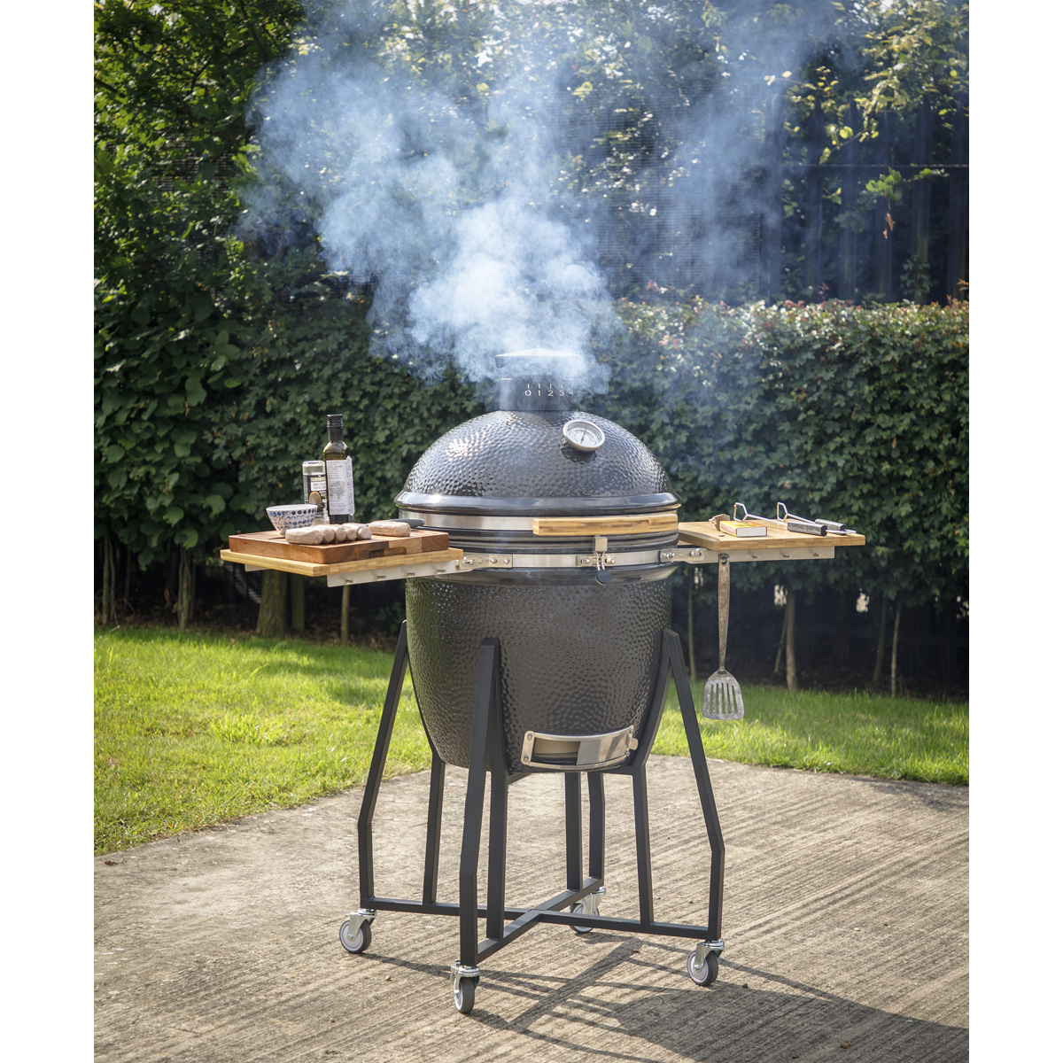 Deluxe 22"(56cm) Ceramic Kamado Style BBQ with Wheeled Stand DG159