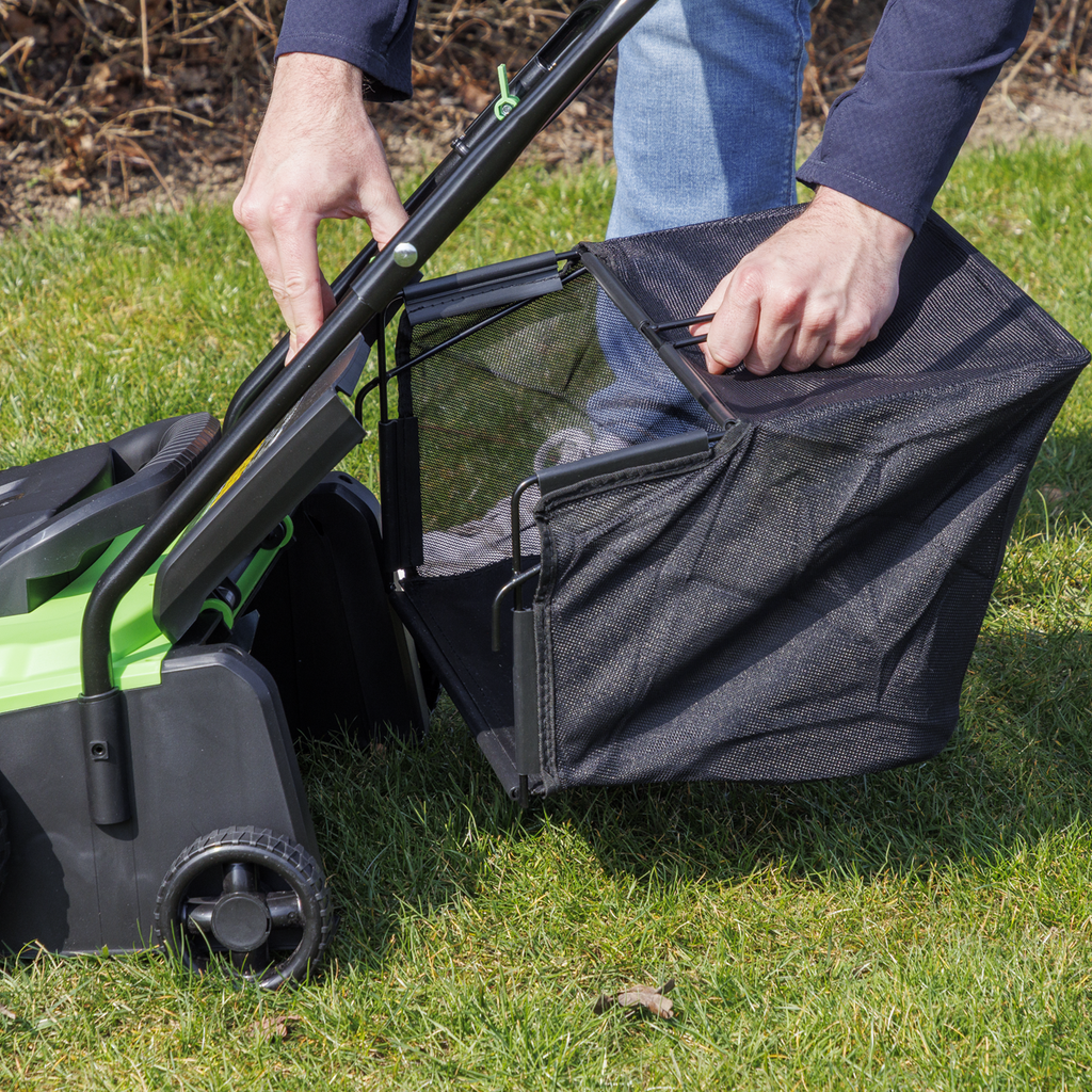 2-in-1 Electric Scarifier & Rake 1500W/230V DG216