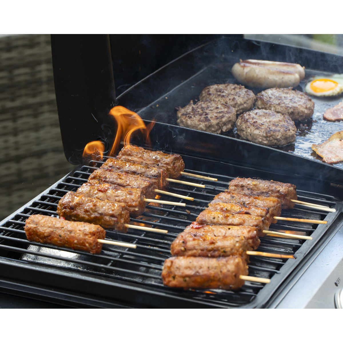 3 Burner Stainless Steel Portable Gas Plancha/Grill 8.5kW DG276
