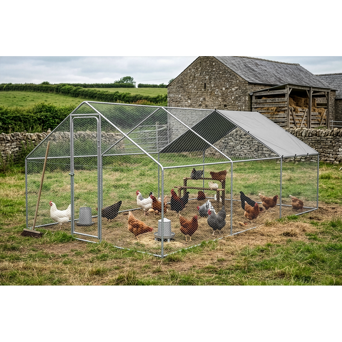 Walk-In Galvanized Steel Chicken Run with Roof Cover & PVC Coated Chicken Wire DG280