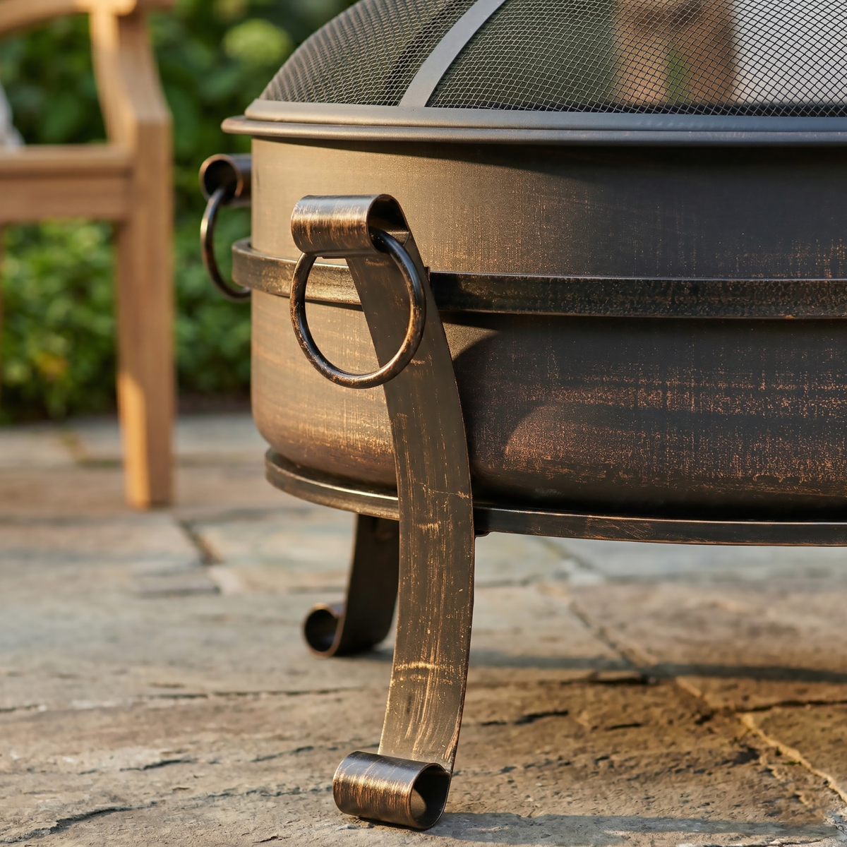 Dellonda Deluxe 2-in-1 Outdoor Fire Pit/Coffee Table 76cm - Antique Bronze Effect DG42