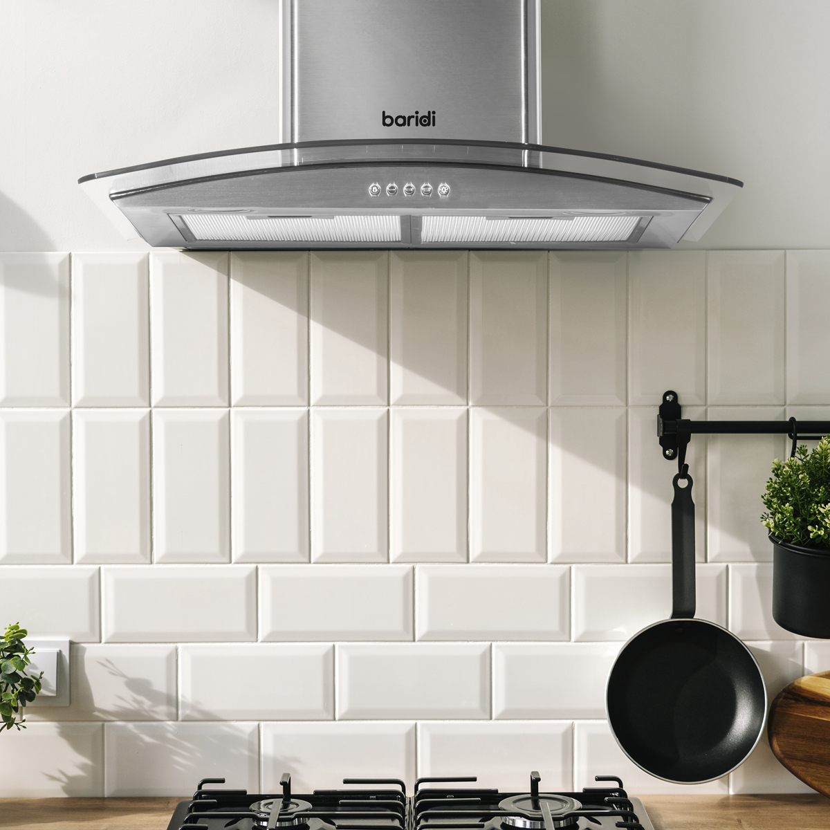 Curved Glass Cooker Hood with Carbon Filters & LED Lights 60cm - Stainless Steel DH128