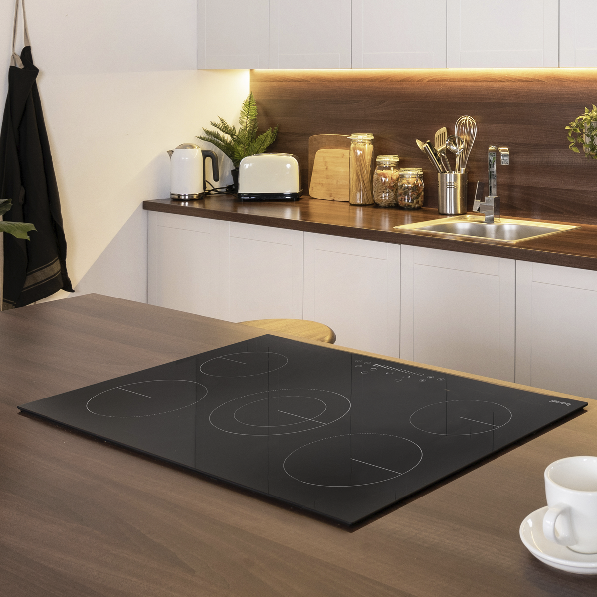Integrated Ceramic Hob with 5 Cooking Zones 77cm - Black Glass DH175