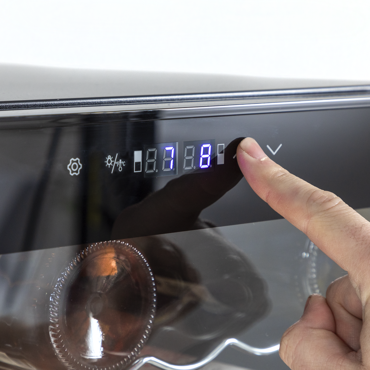 52 Bottle Dual Zone Wine Fridge & Cooler DH236