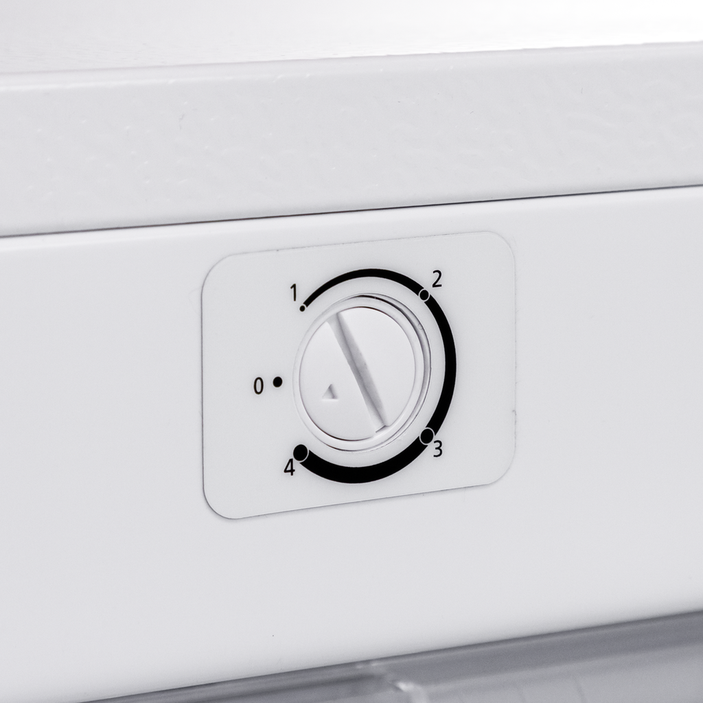 Freestanding Tall Freezer 177L Capacity – White DH324