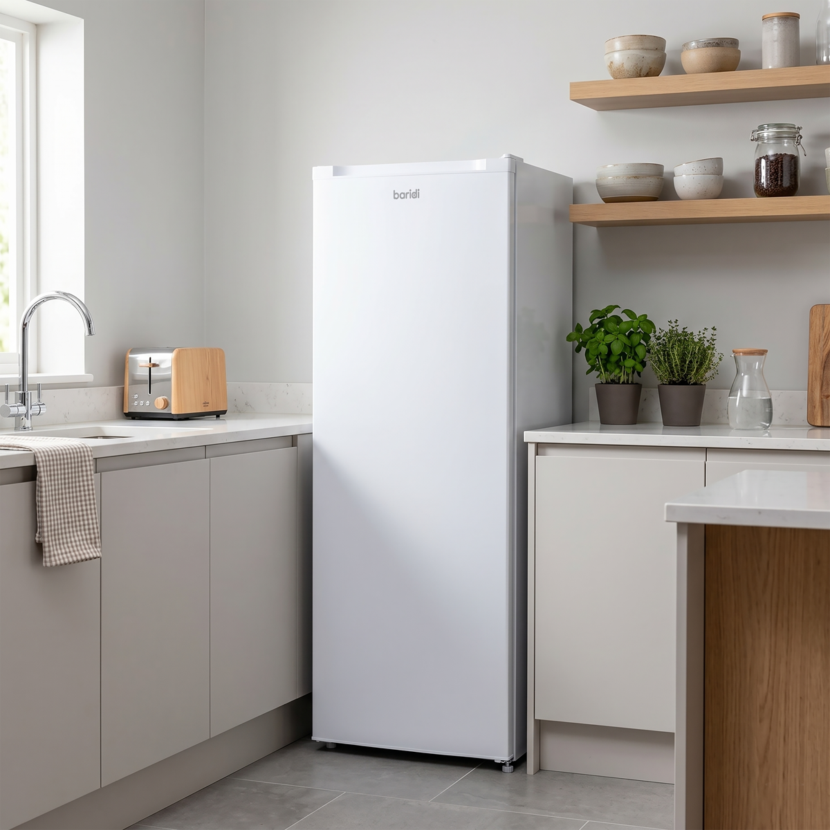 Freestanding Tall Freezer 177L Capacity – White DH324