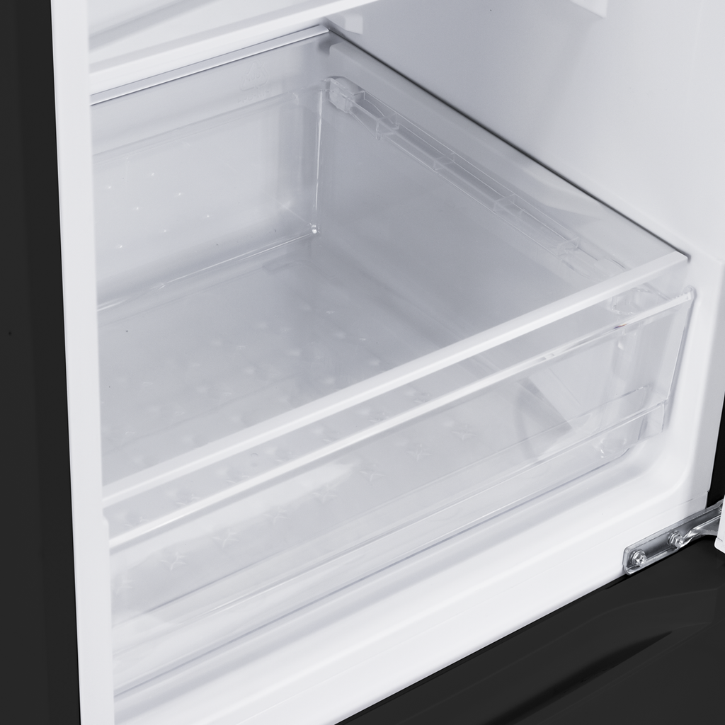 50/50 Smart Frost Fridge Freezer 254L Capacity – Black DH329