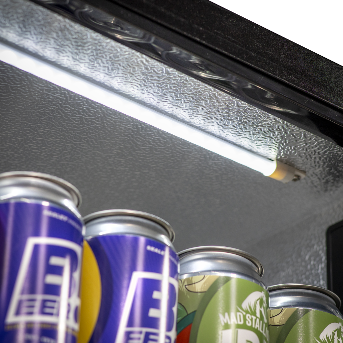 Hinged Triple Door, Back Bar Drinks Fridge/Cooler, 307L Capacity, 452 Cans – Black DH336
