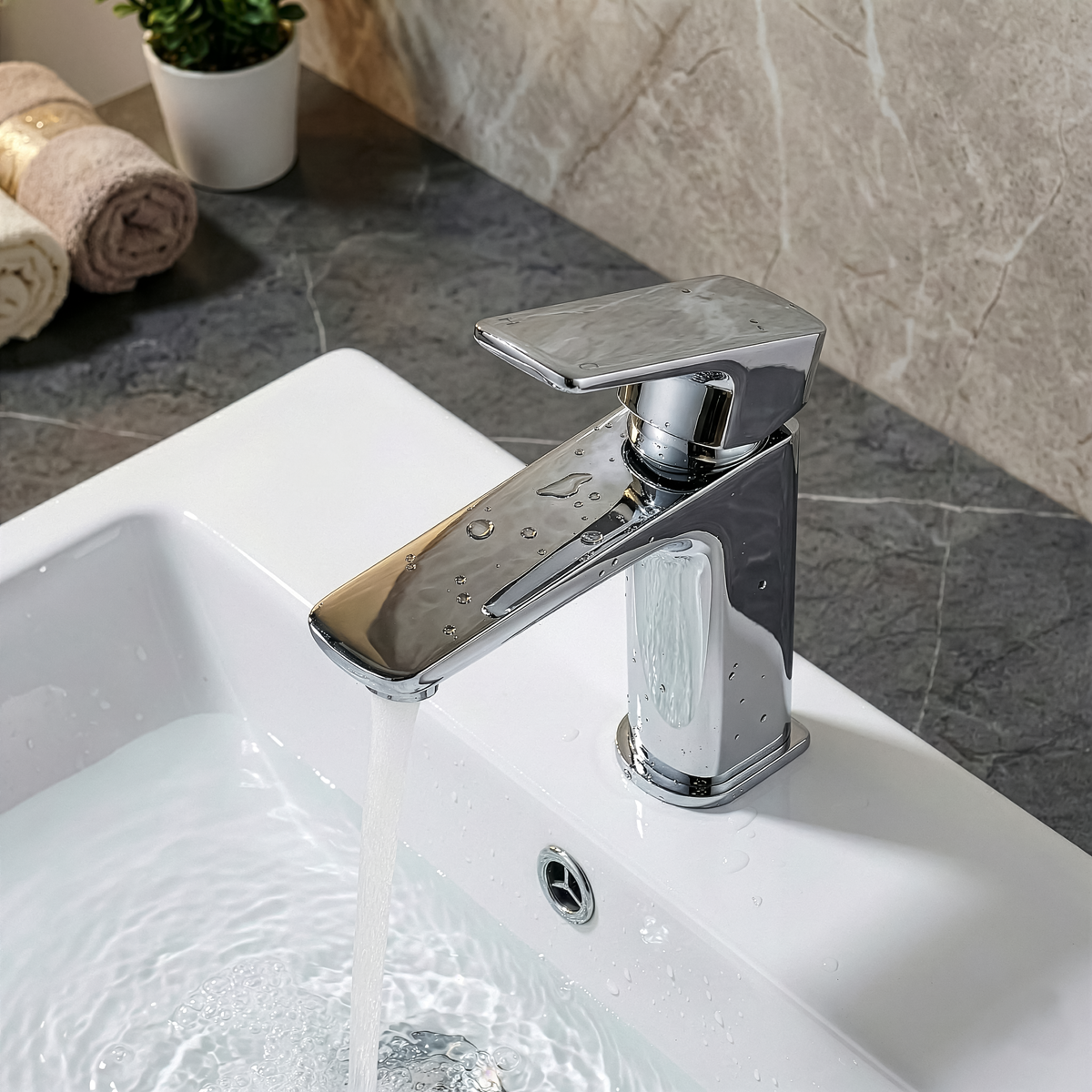Basin Mixer Tap with Clicker Waste - Chrome DH392