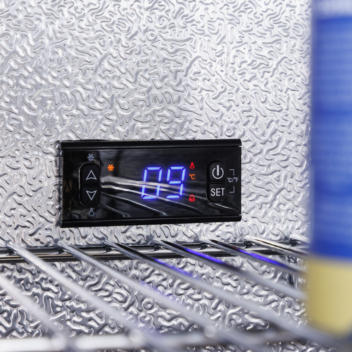 Outdoor Drinks/Beverage/Bar Fridge with Triple Glazed Door & Security Lock 150L - Stainless Steel DH439