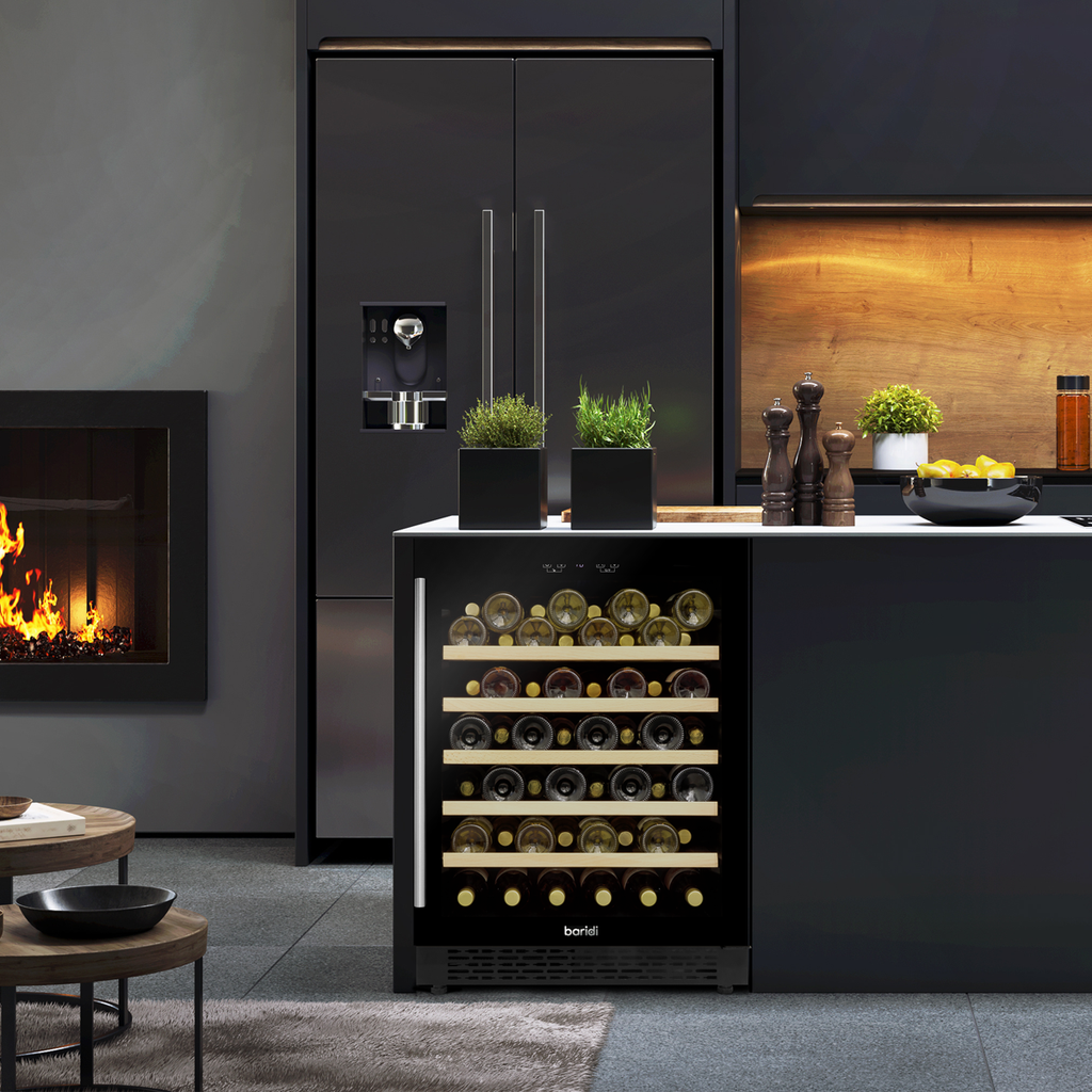 54 Bottle Under-Counter/Freestanding Fridge & Coolers 60cm DH78