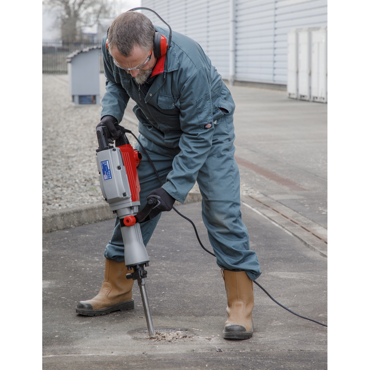 Demolition Breaker Hammer 1600W/230V DHB1600