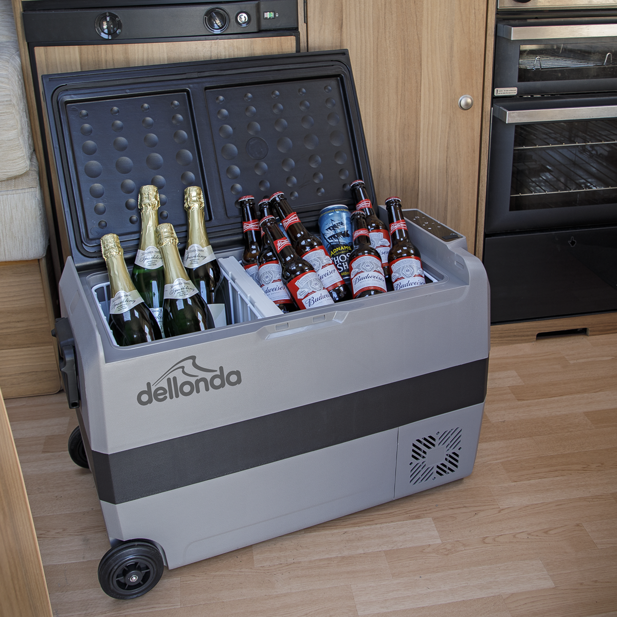Portable Fridge Freezer/Cool Box with LED Display & AC/DC 230V Adaptor 60L DL133