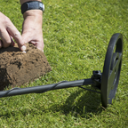 Lightweight Metal Detector with High Accuracy Pinpoint Function DL6
