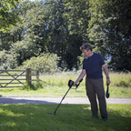 Lightweight Metal Detector with High Accuracy Pinpoint Function DL6