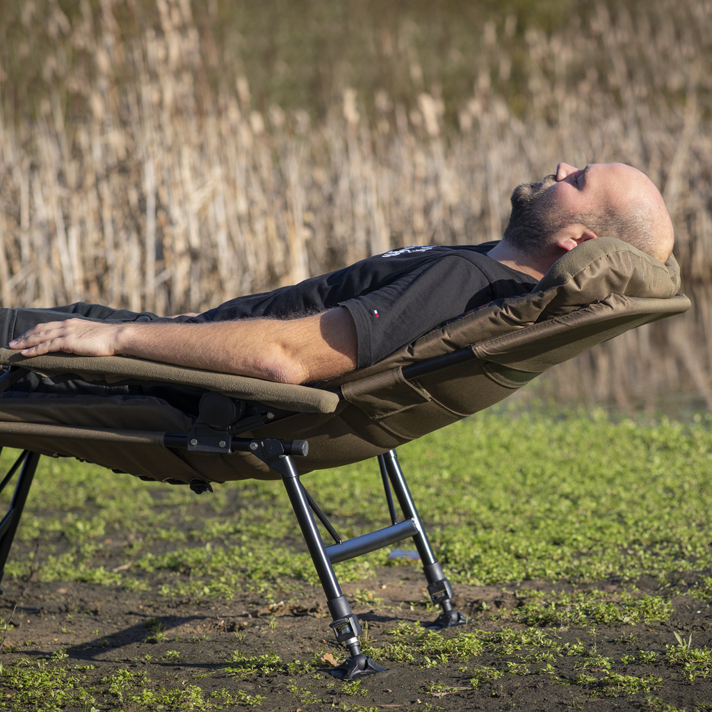 Portable Reclining Chair with Armrests DL73