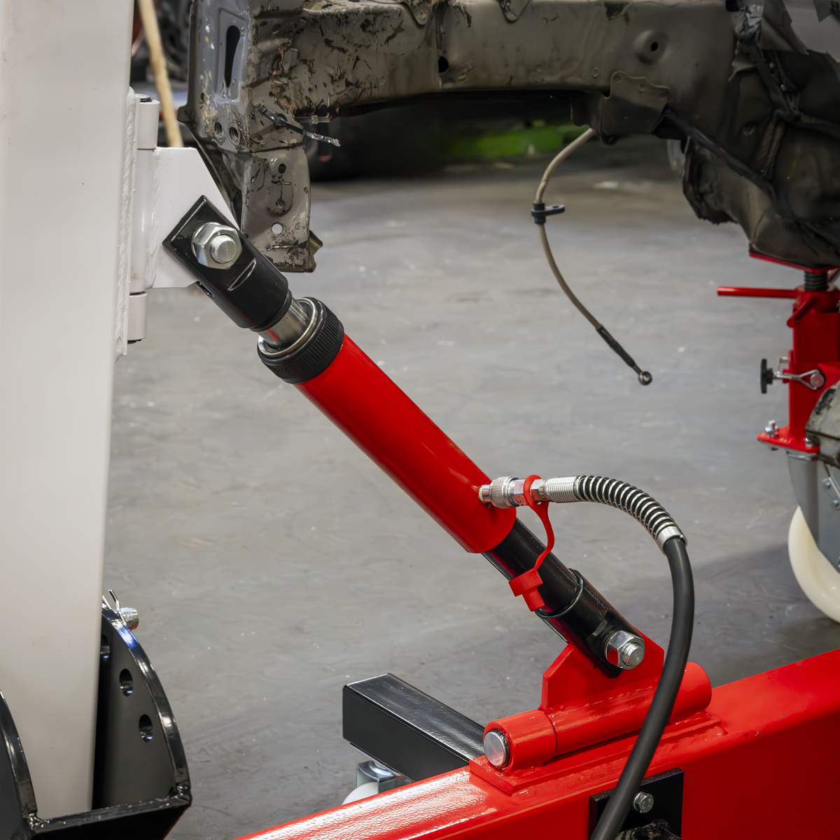 Body & Chassis/Frame Straightener Kit with Variable Upright DZRE21