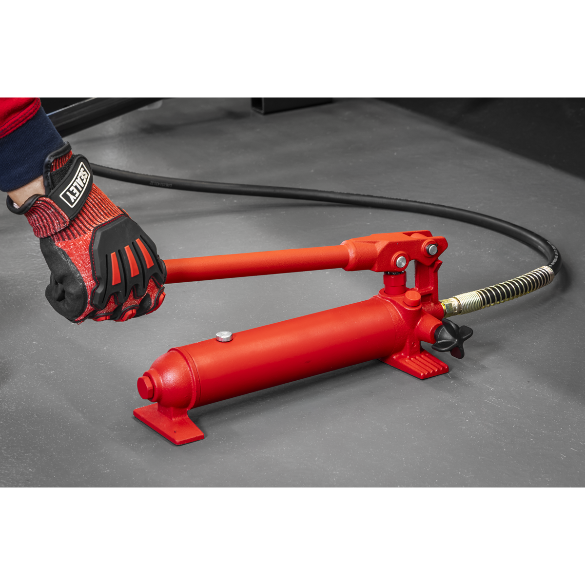 Heavy-Duty Dent Puller with Variable Upright DZRE22