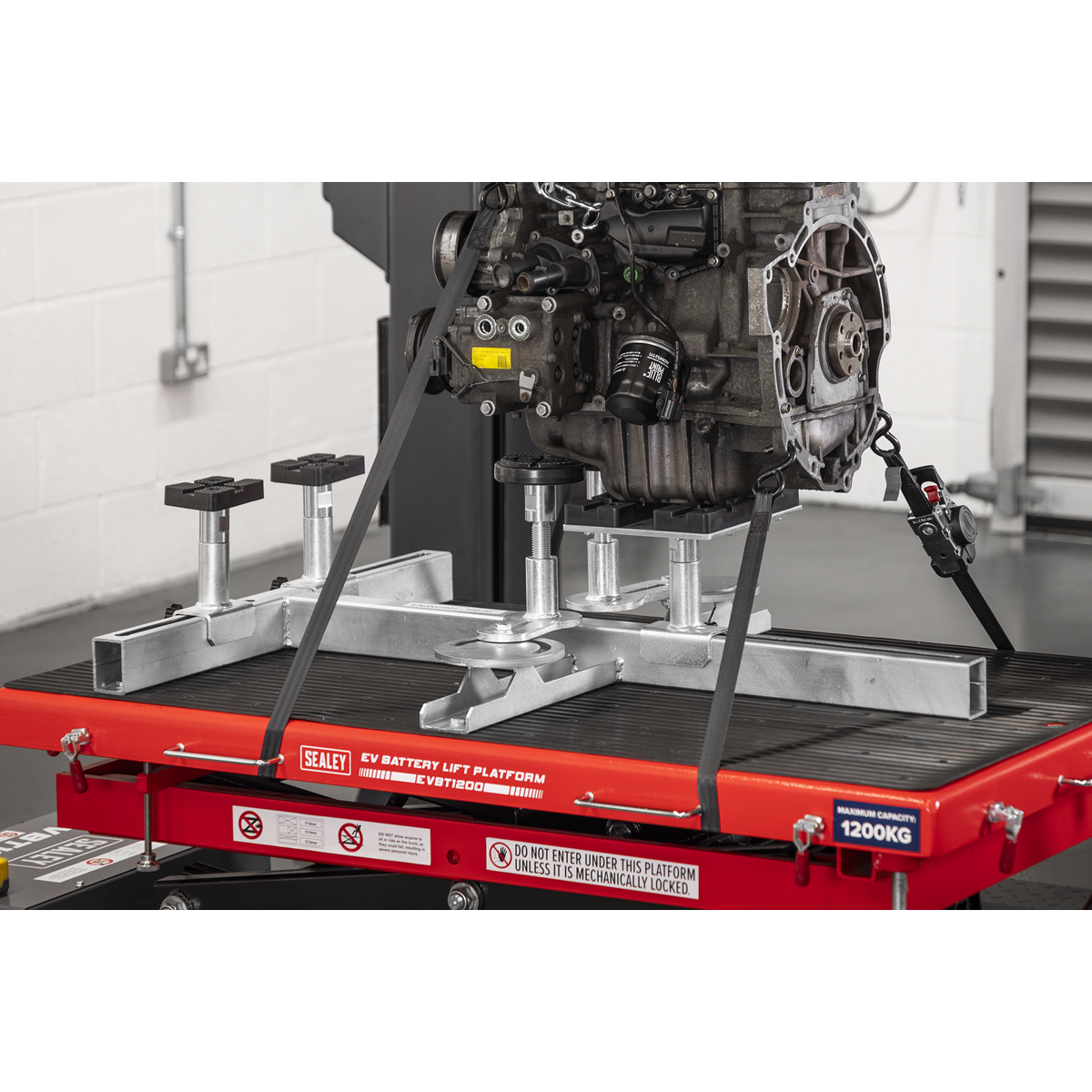Lifting Platform Engines/Transmissions Adaptor EVBT05