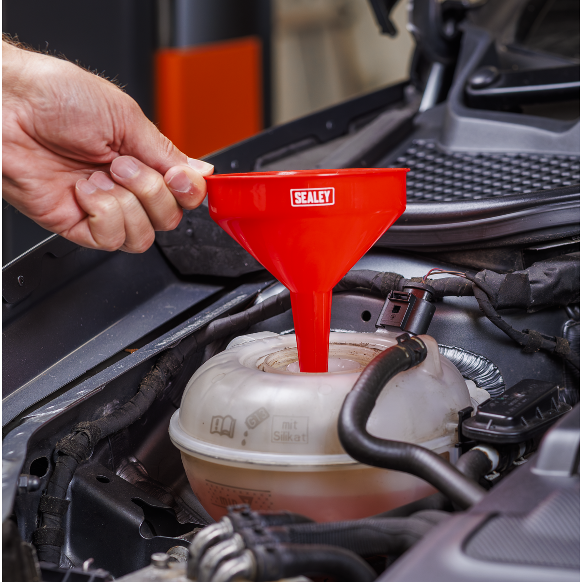 Fixed Spout Funnel 120mm - Small F1