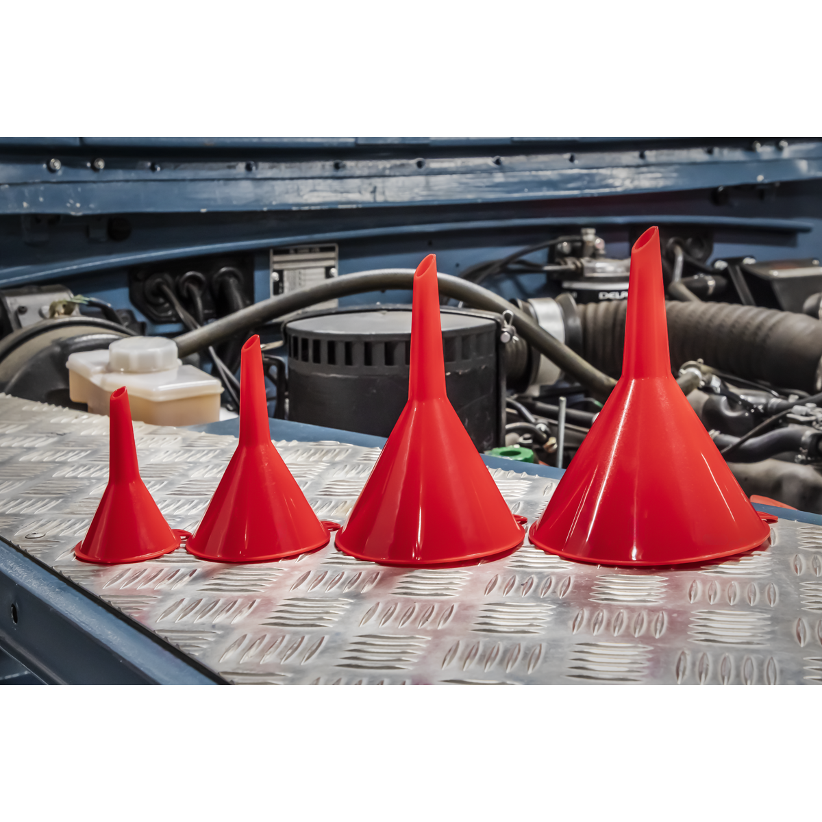 Economy Fixed Spout Funnel Set 4pc - Small F92