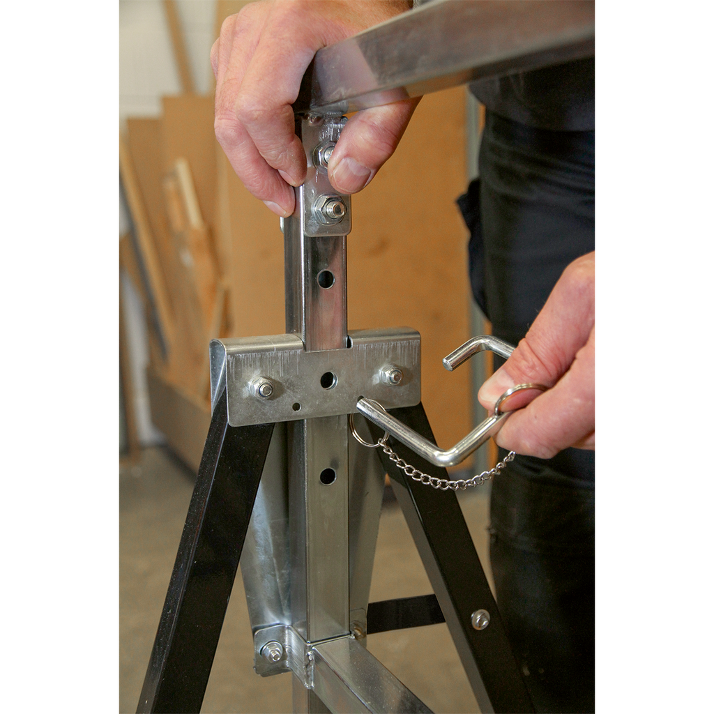 Fold Down Telescopic Trestle 200kg Capacity - Pair FDT32