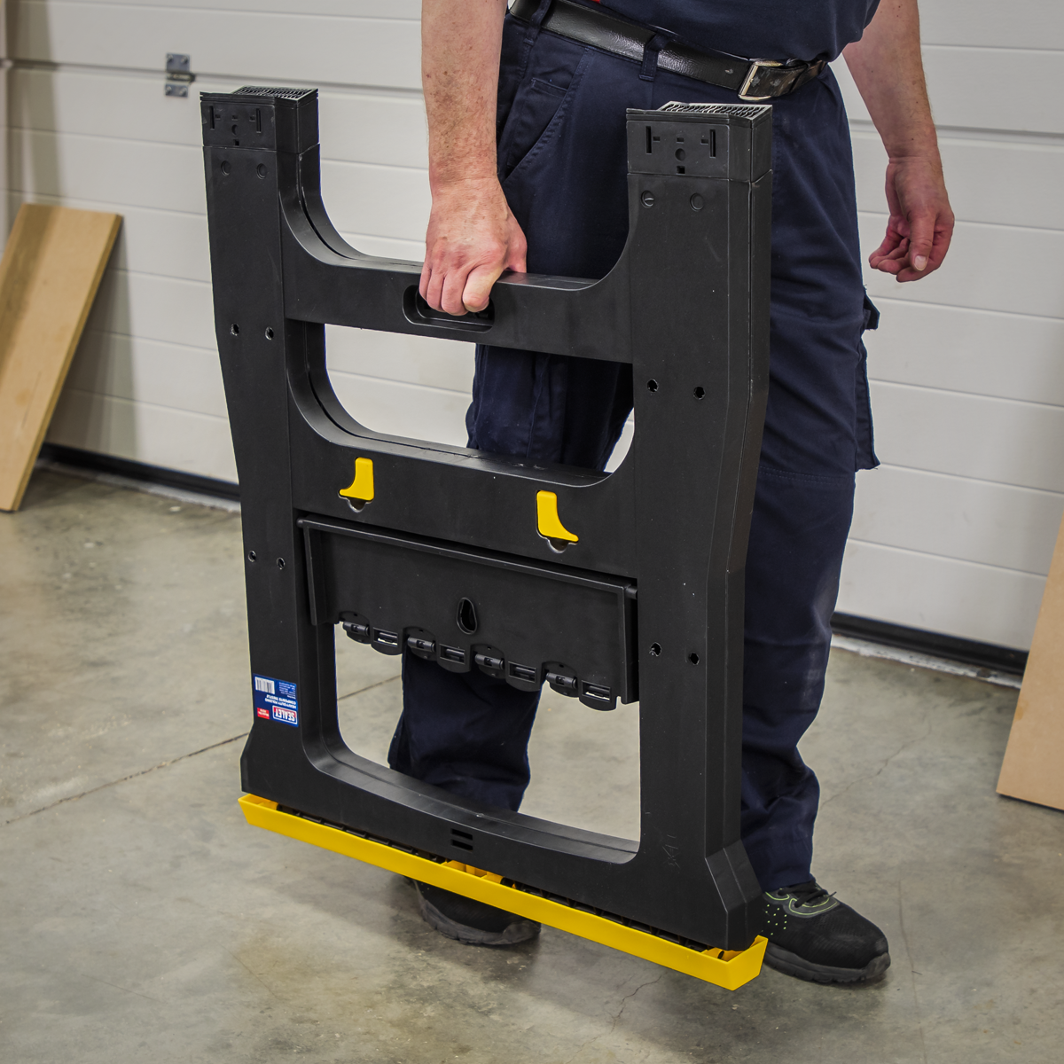 Heavy-Duty Folding Composite Trestle FDT4